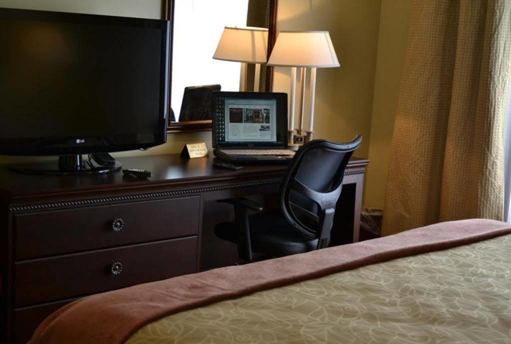 Euro-Suites Hotel Morgantown Exteriér fotografie